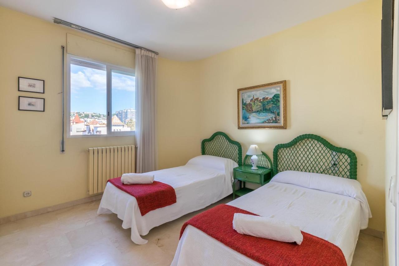 Appartement Estrella De Mar Sitges Extérieur photo